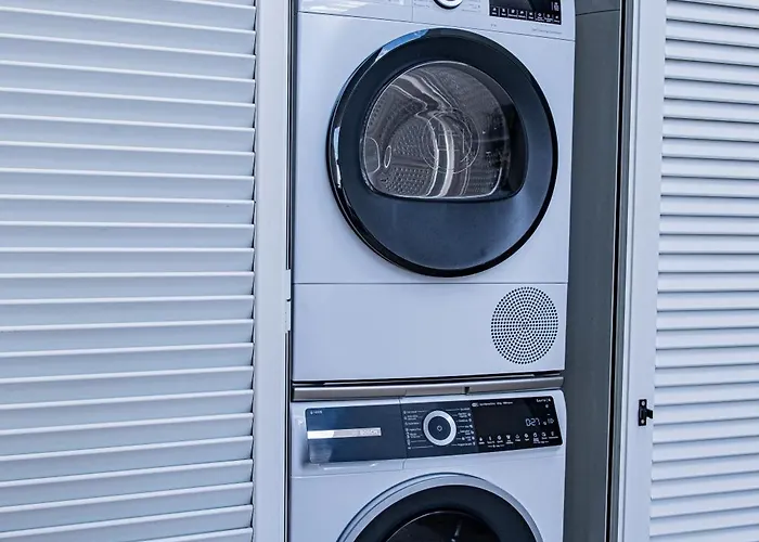 Infinityviews Madeira Camara de Lobos